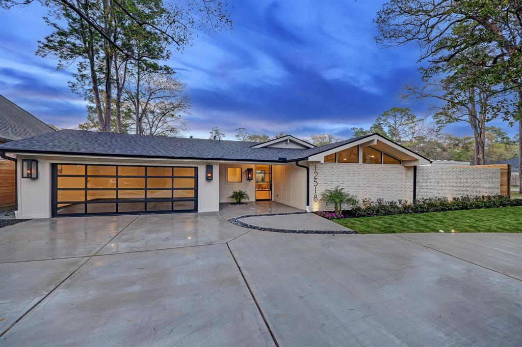 12518 Old Oaks Drive