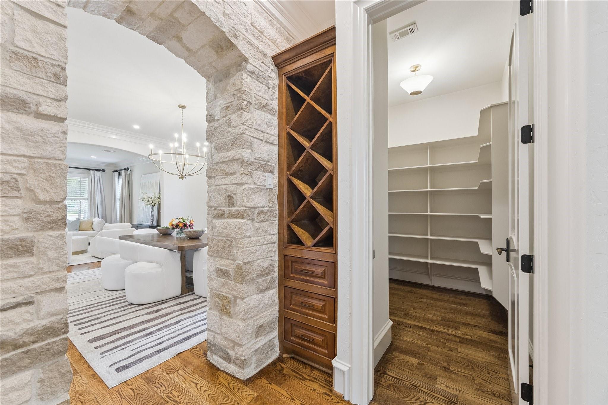 3322 Georgetown Street