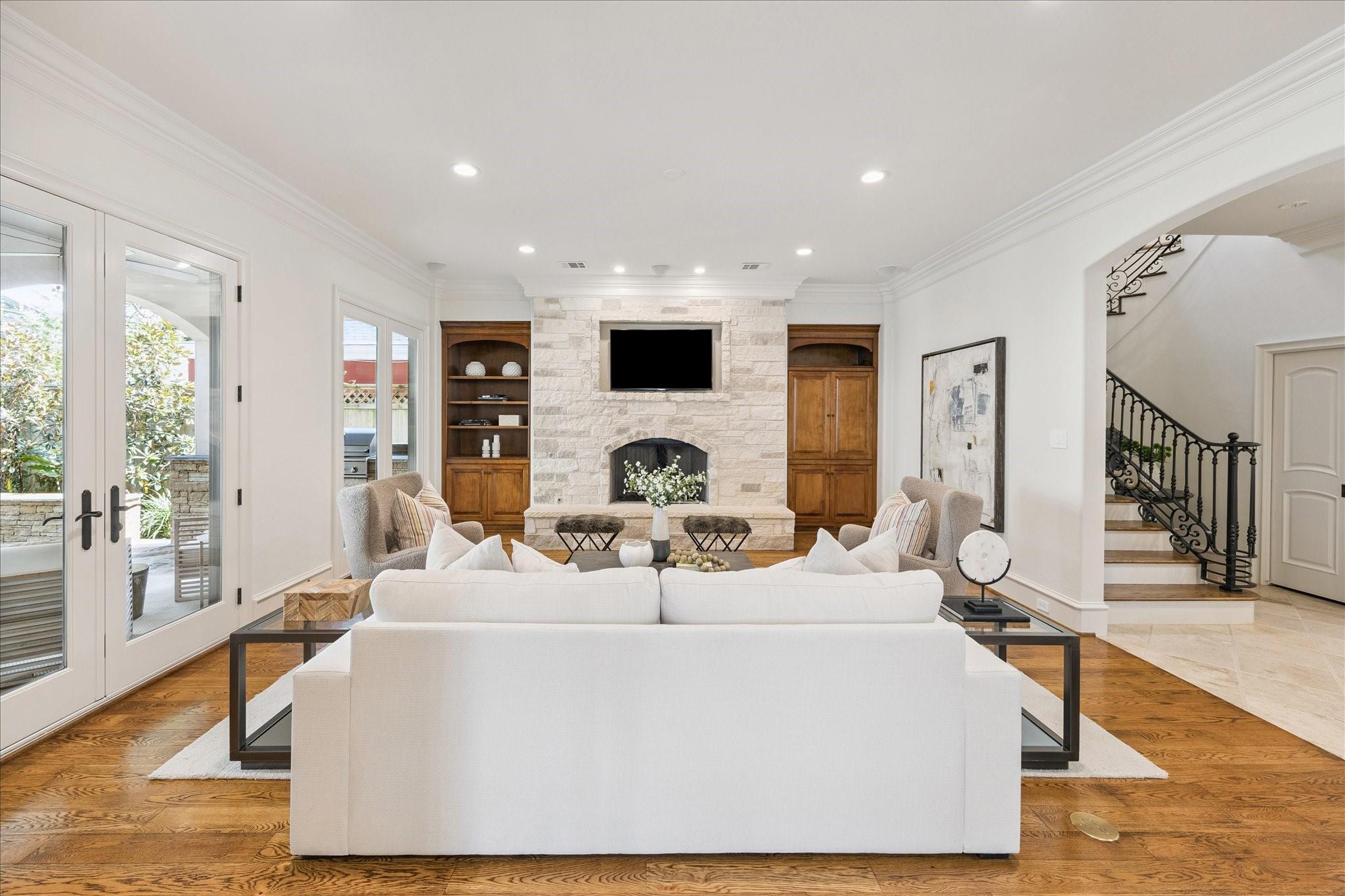 3322 Georgetown Street