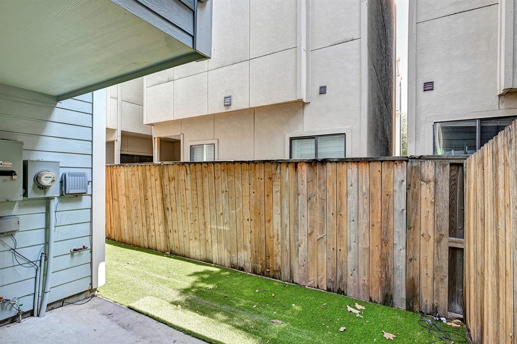 777 Waverly Street