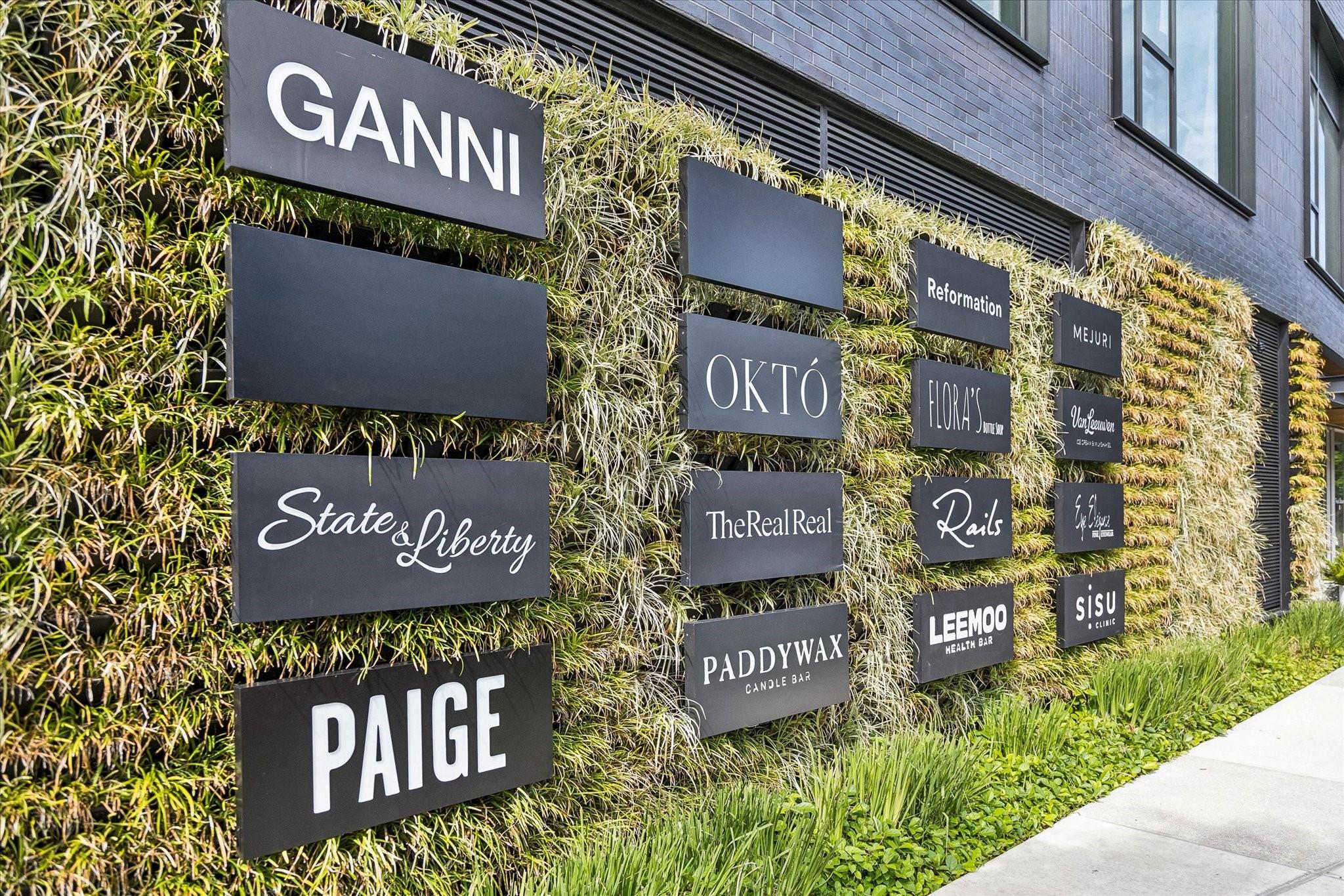 1004 California Street # 203