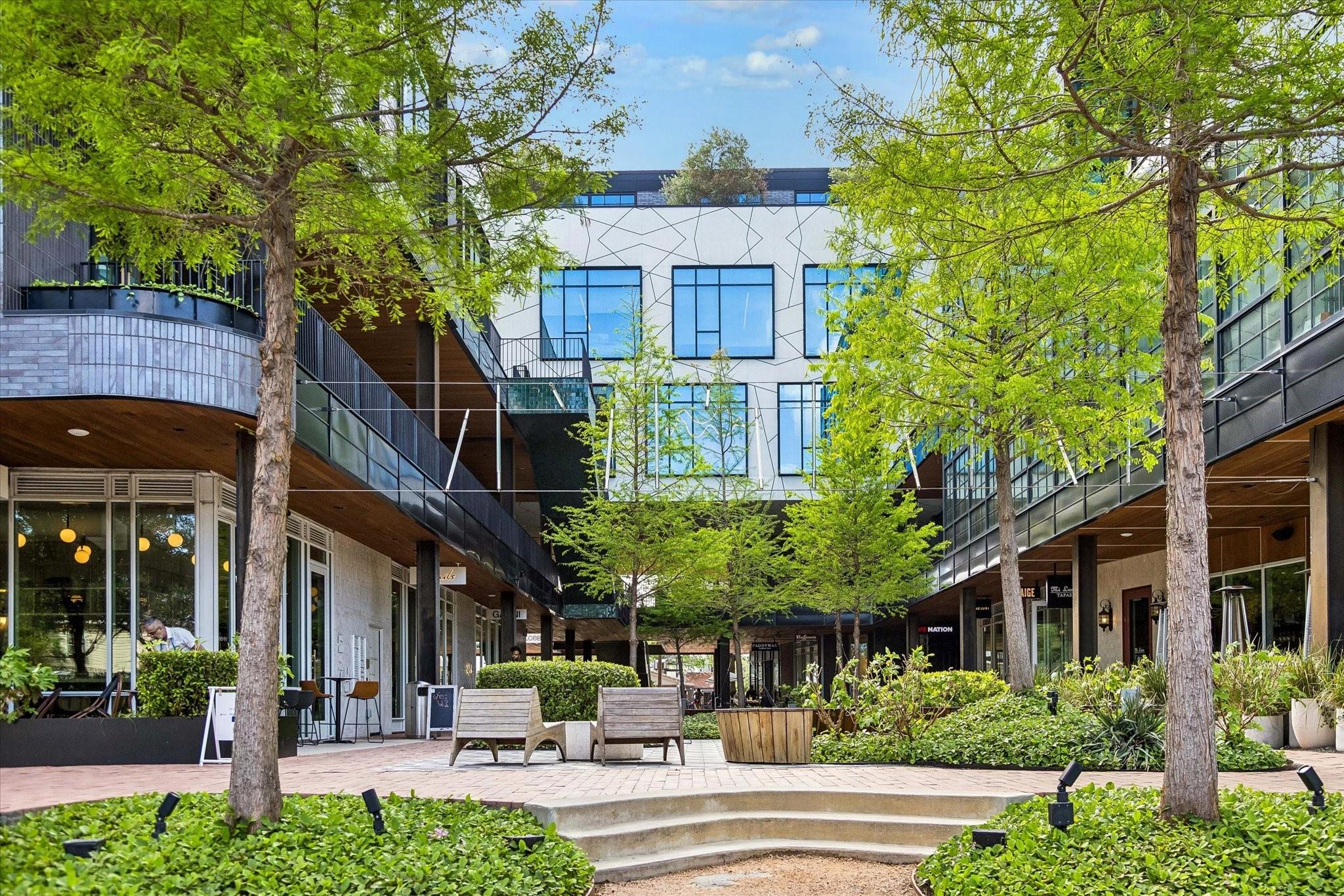 1004 California Street # 203