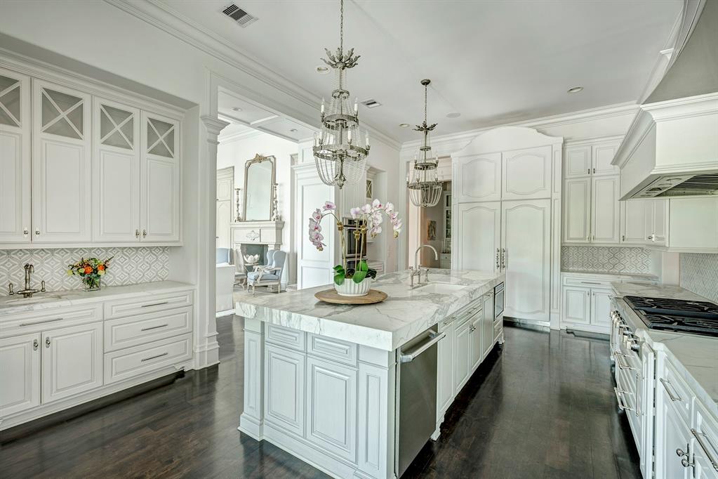 3602 St Tropez Way