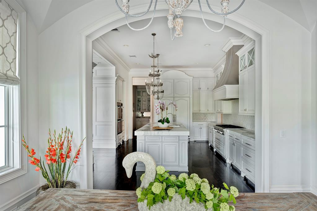 3602 St Tropez Way