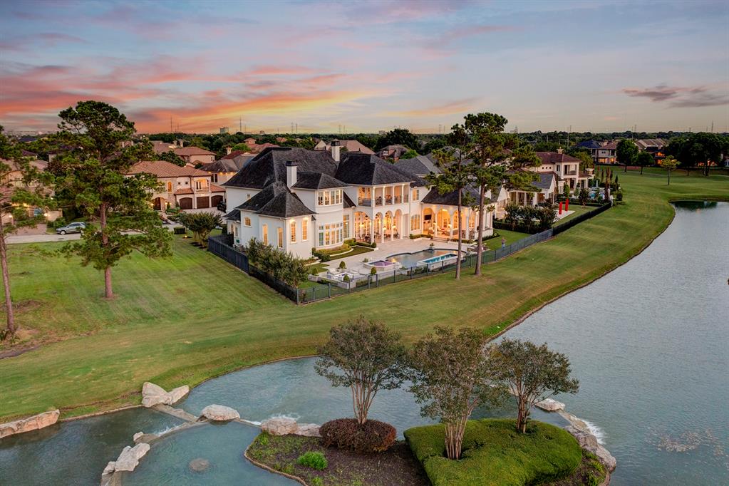 3602 St Tropez Way