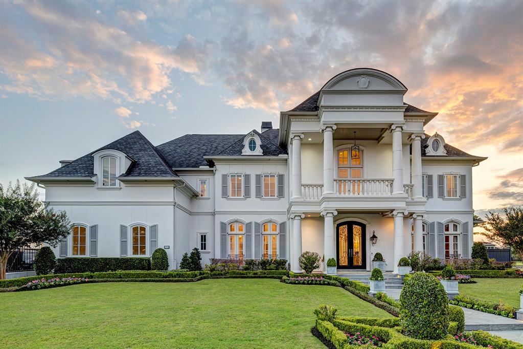 3602 St Tropez Way