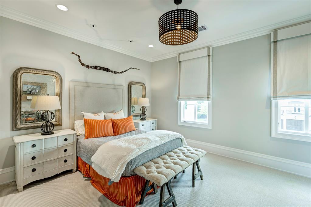 3602 St Tropez Way