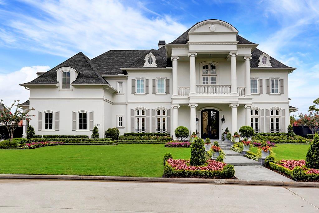 3602 St Tropez Way