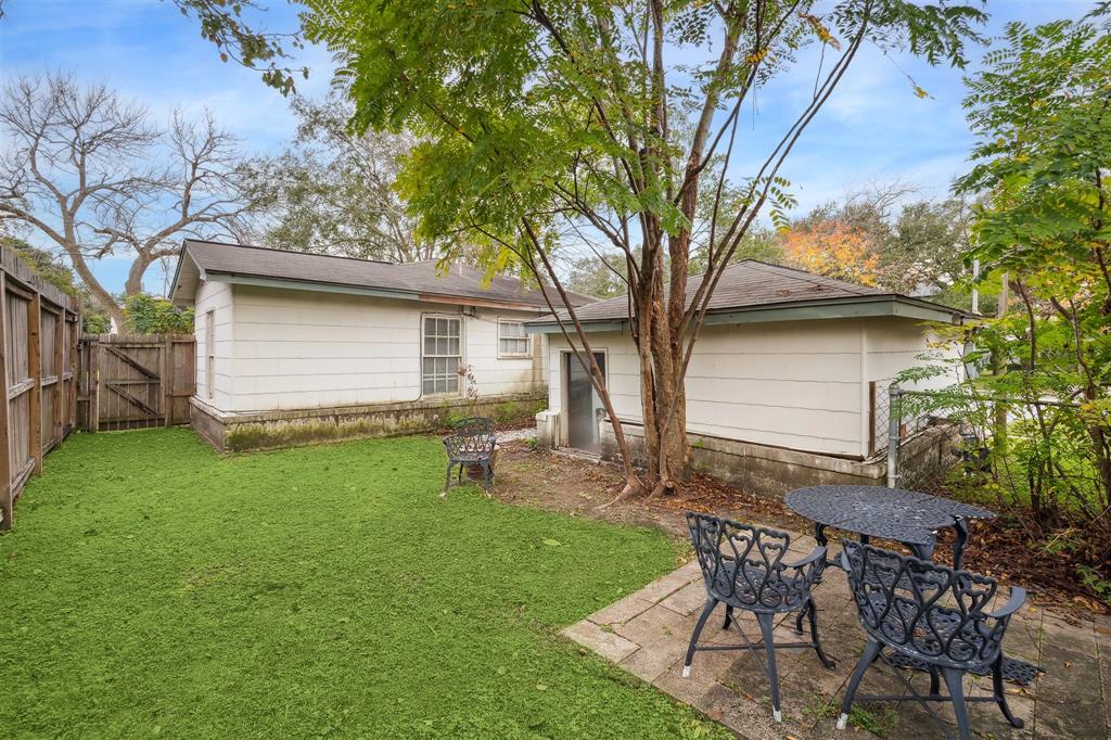 3132 Georgetown Street