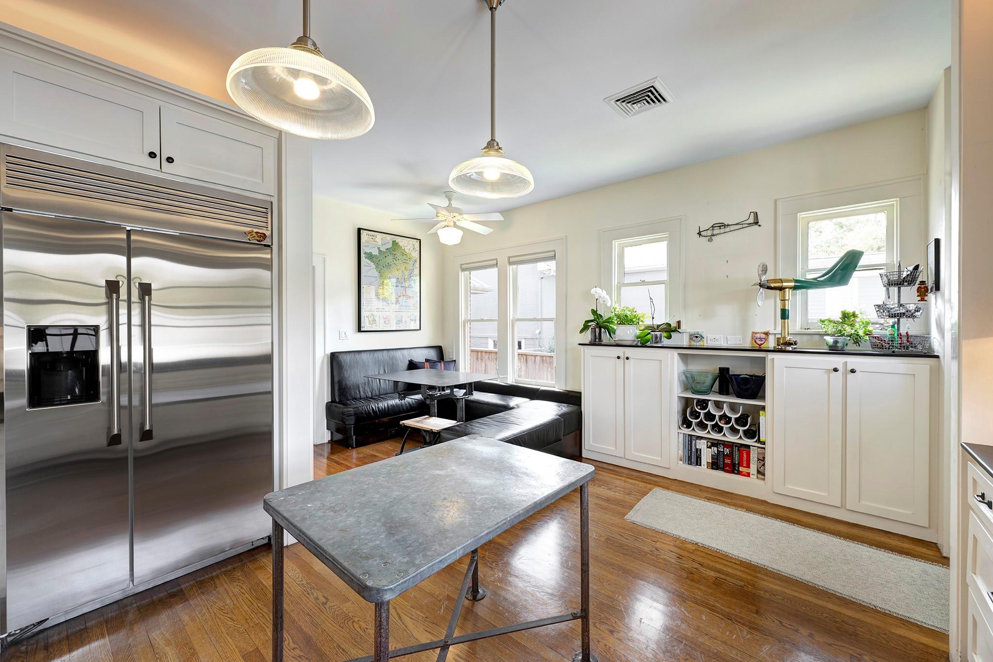 1902 Bolsover Street