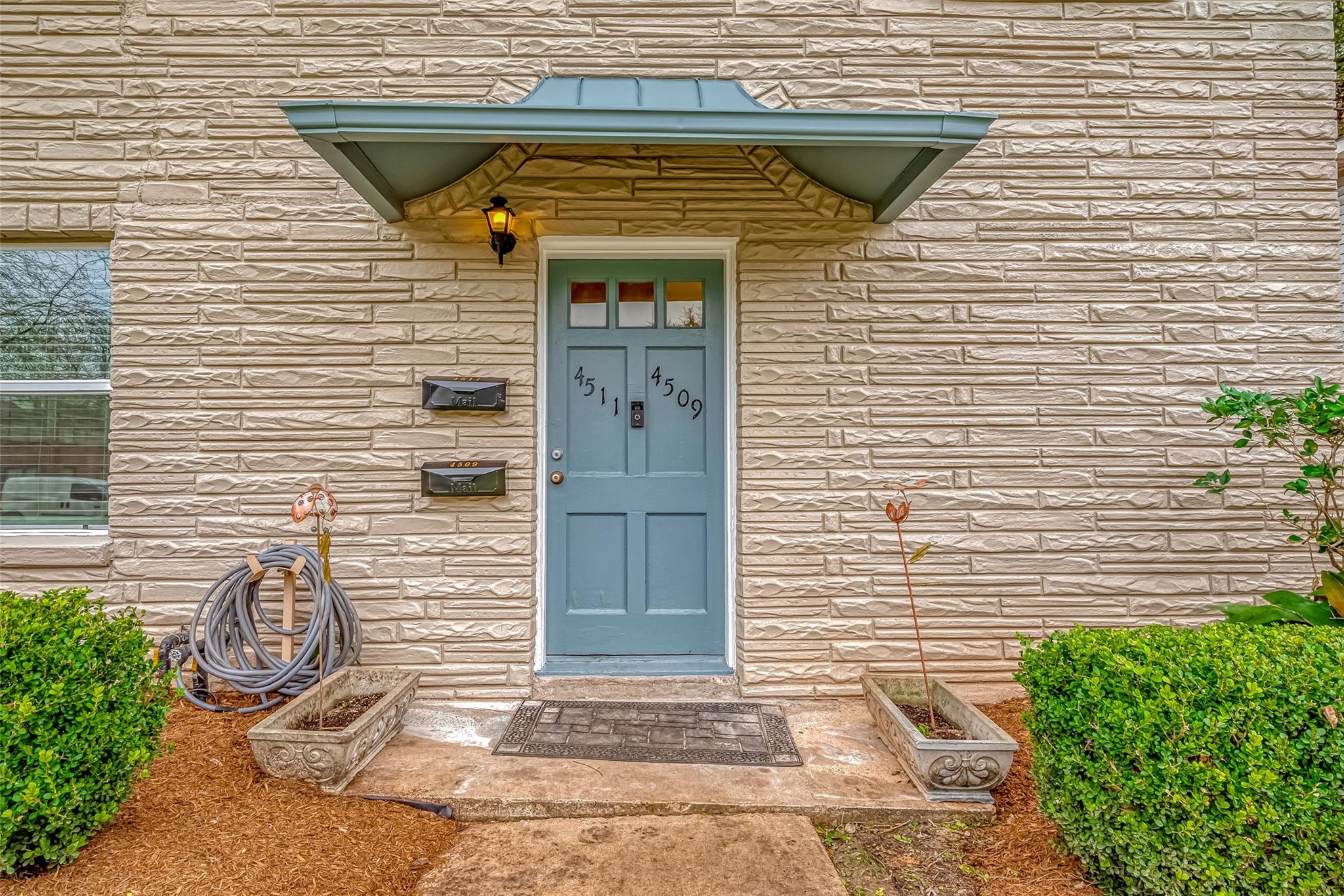 4509 Larch Lane