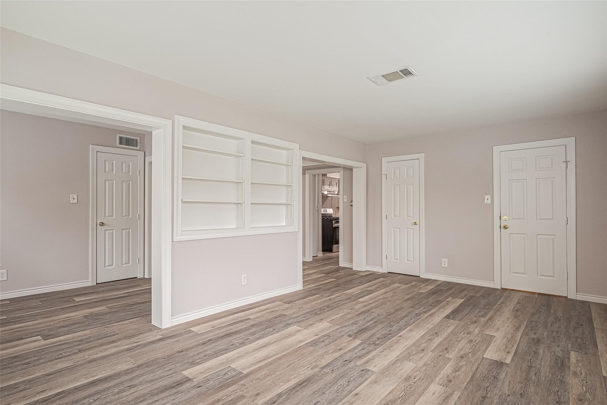 4509 Larch Lane