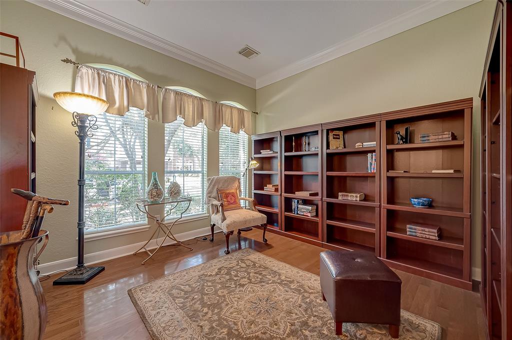 15522 Wooden Oak Court