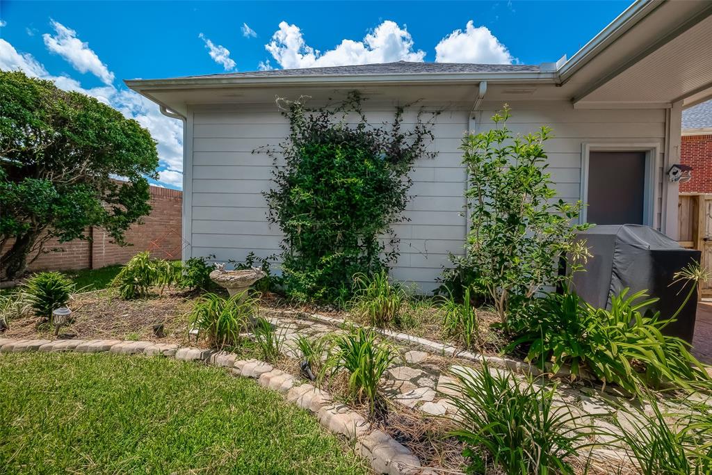 15522 Wooden Oak Court