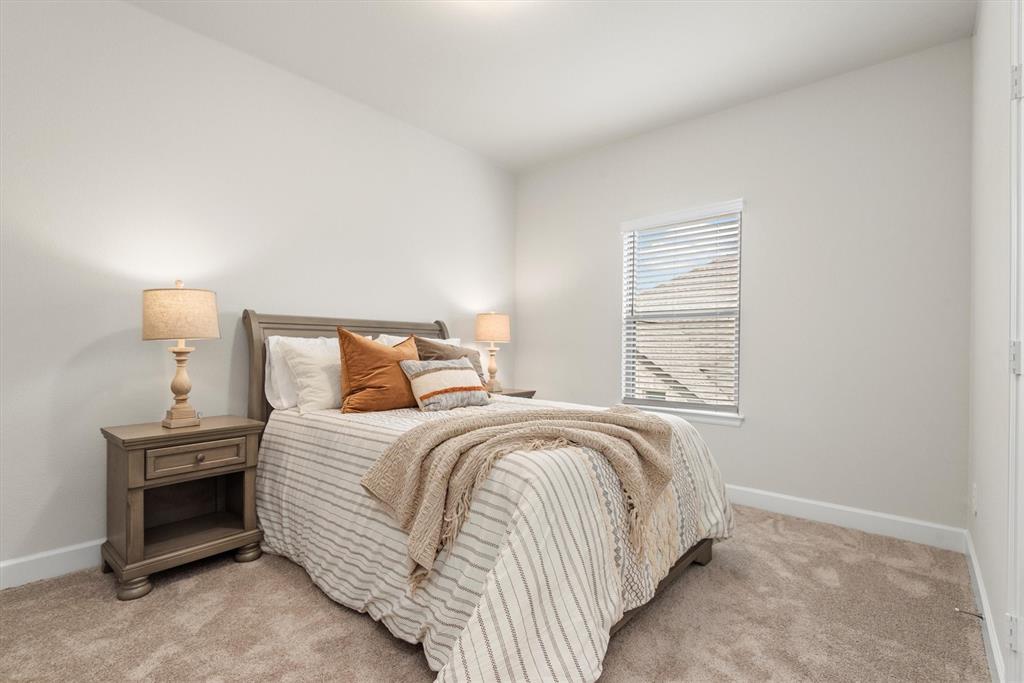 604 N Rivus Overlook Drive