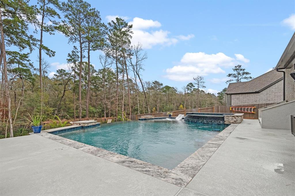 604 N Rivus Overlook Drive