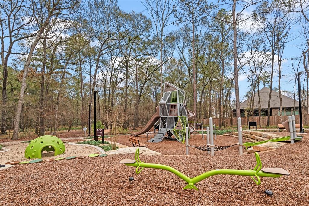 604 N Rivus Overlook Drive