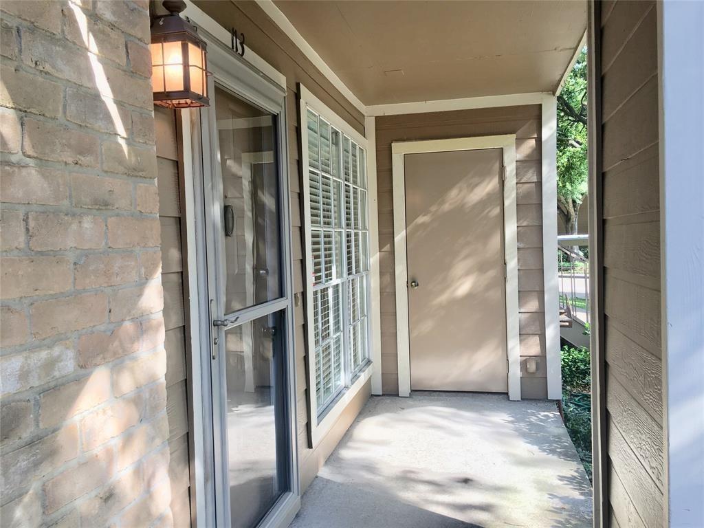 1880 White Oak Drive # 113