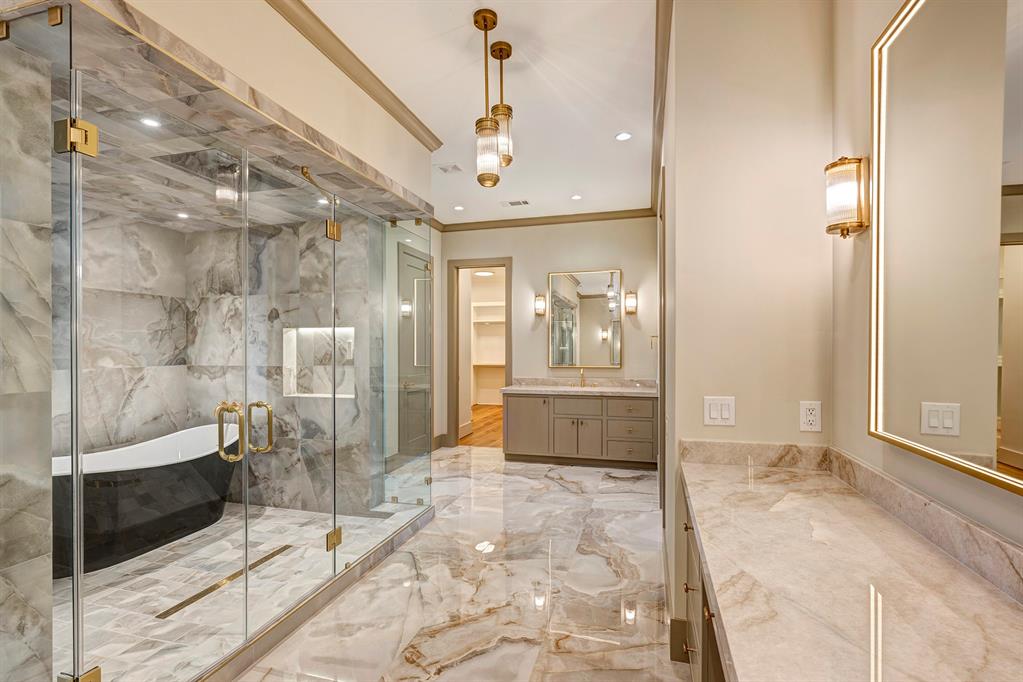 5737 Bayou Glen Road