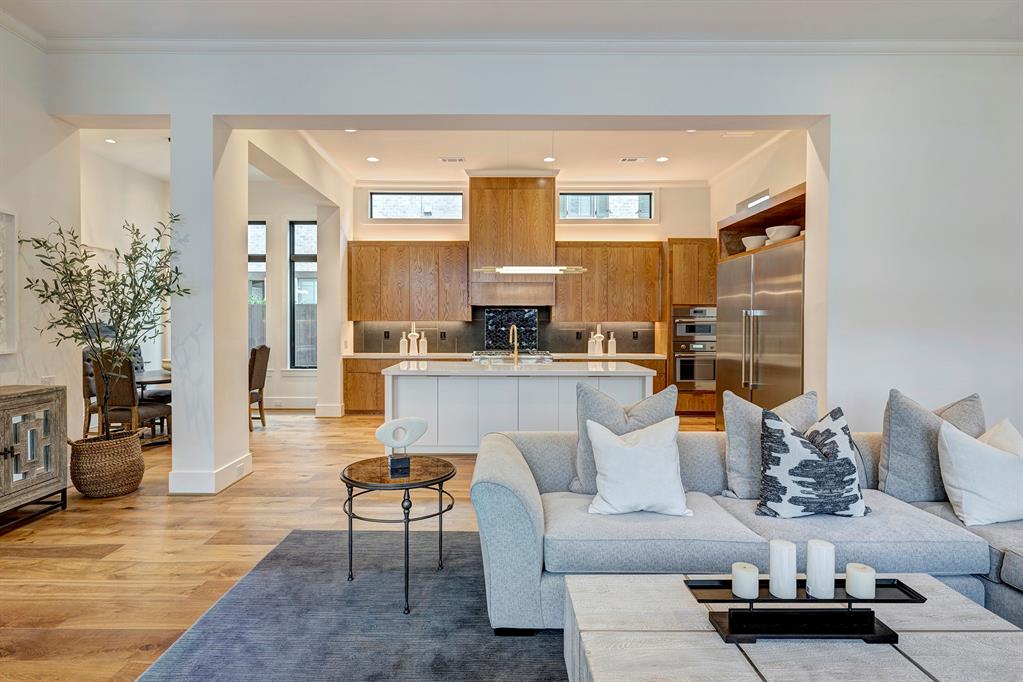 5737 Bayou Glen Road