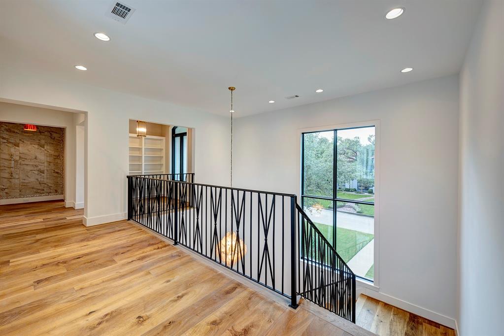 5737 Bayou Glen Road