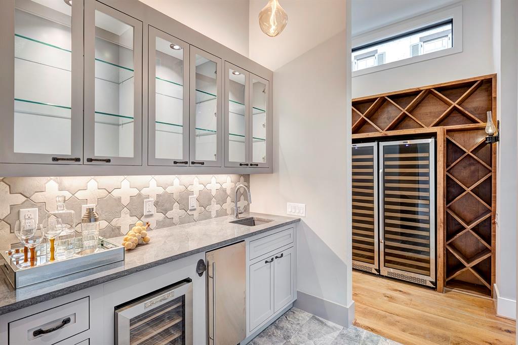 5737 Bayou Glen Road