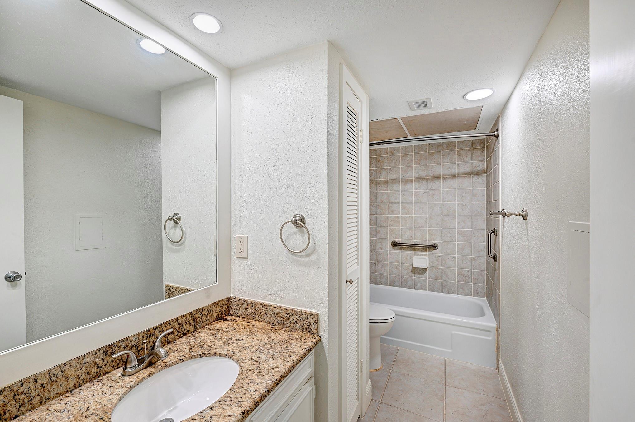 2230 S Piney Point Road # 104