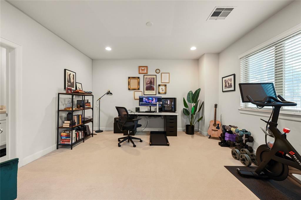 1215 W 25th # D