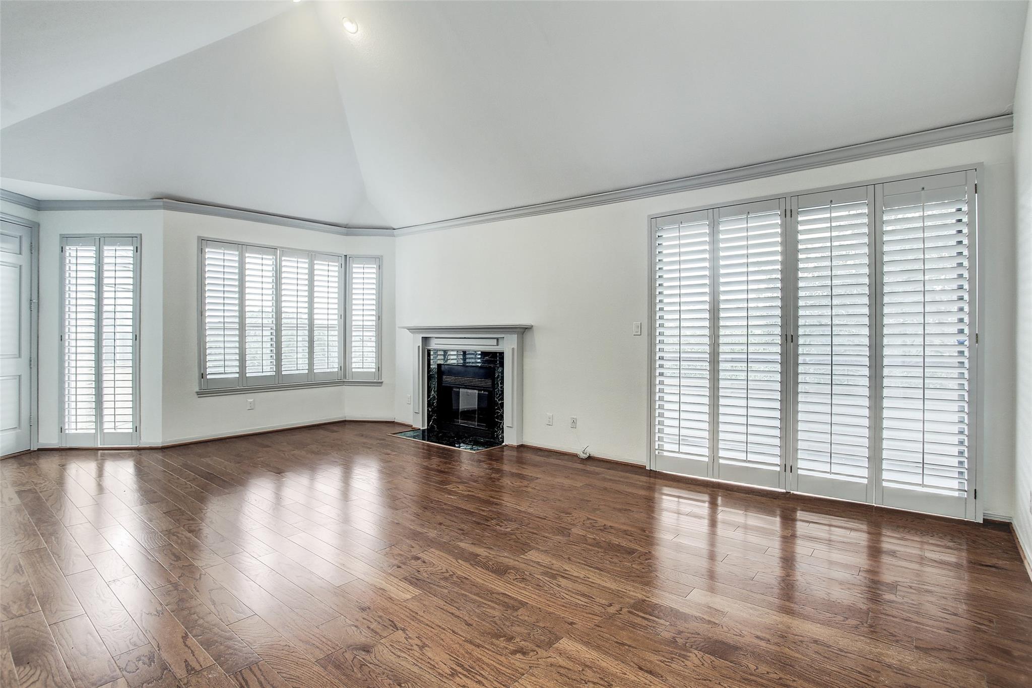 5220 Weslayan Street # 310