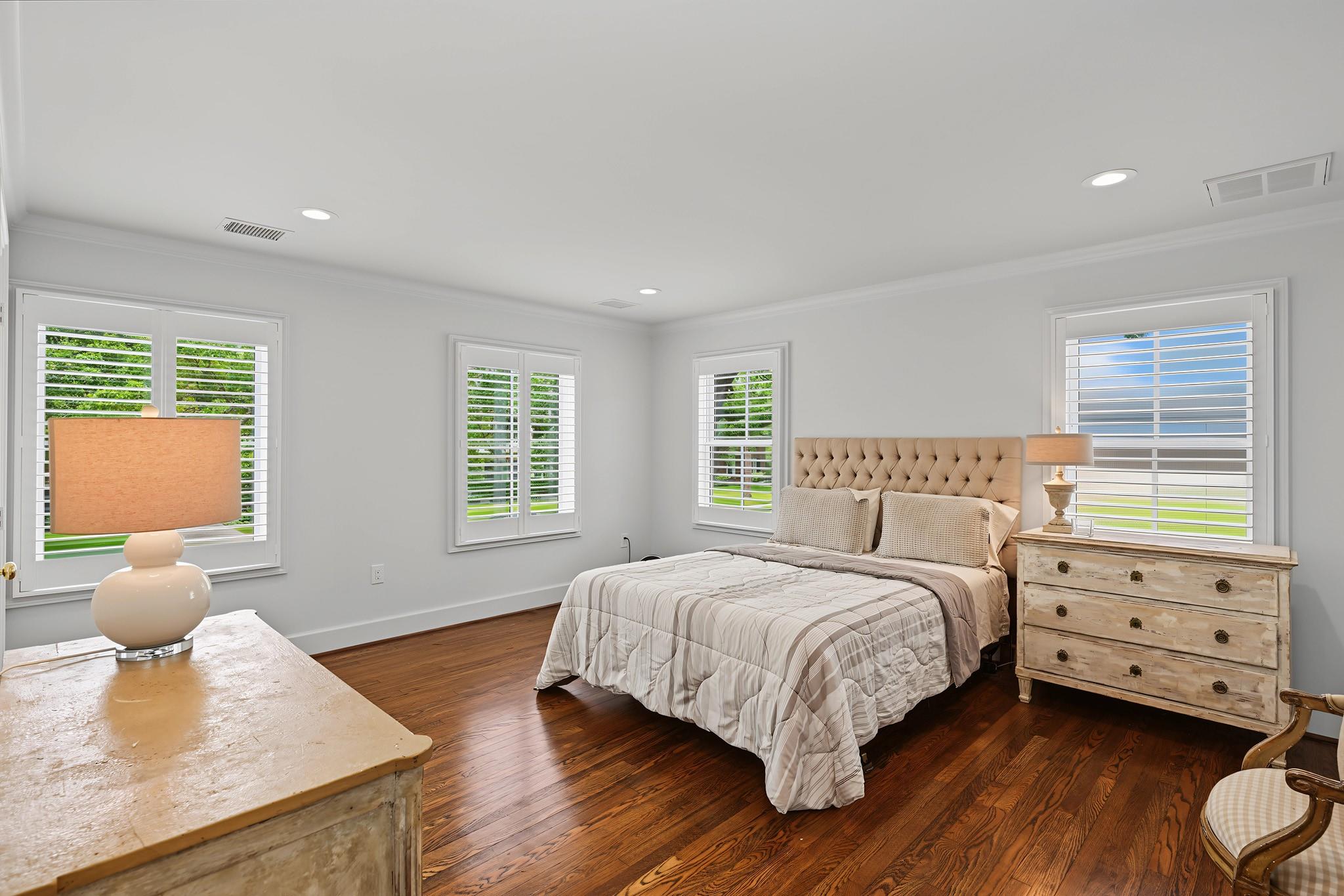 3444 Meadow Lake Lane