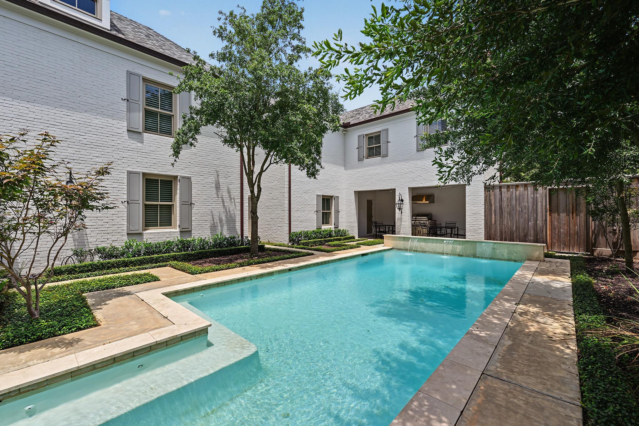 3444 Meadow Lake Lane