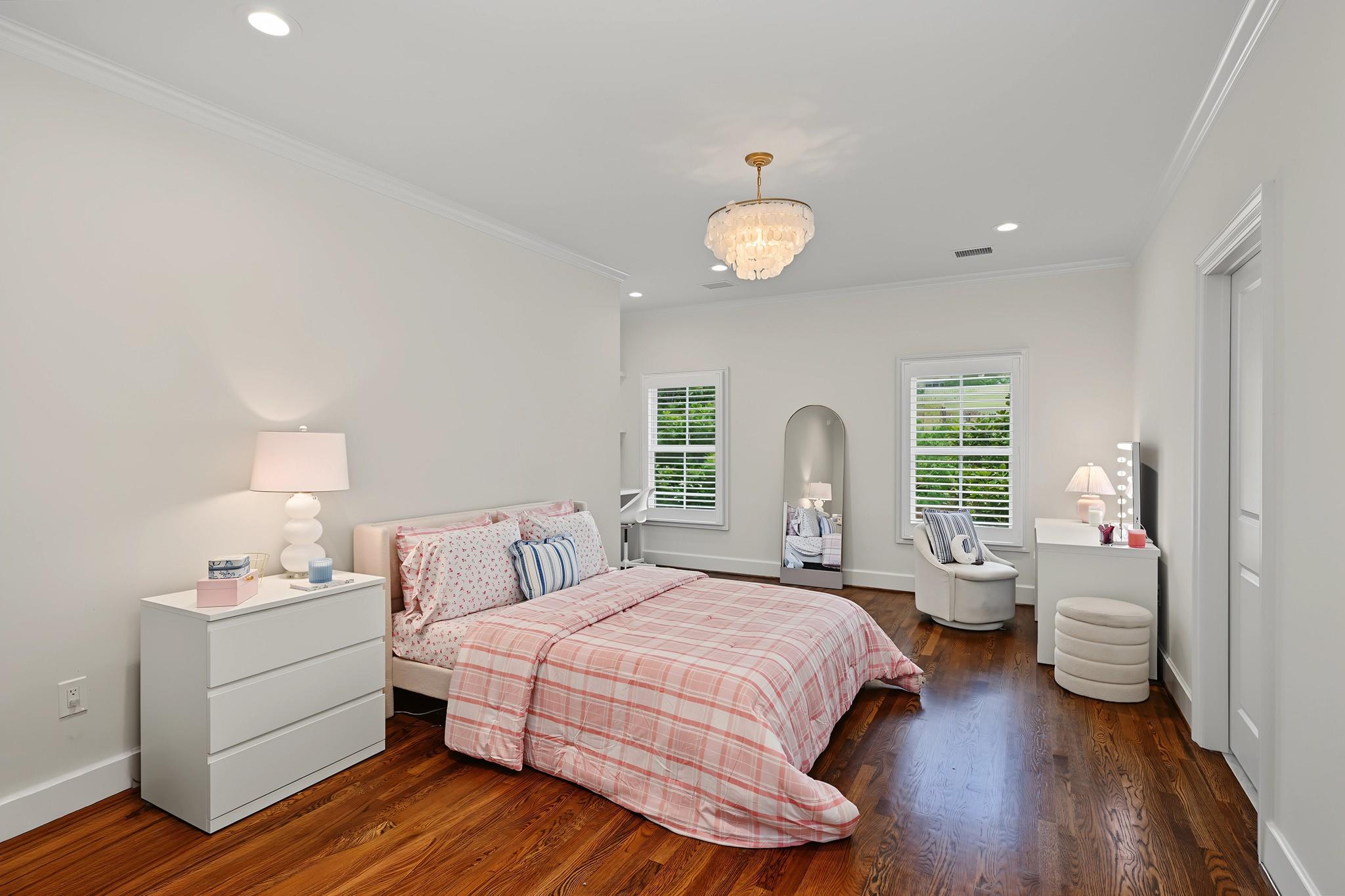 3444 Meadow Lake Lane