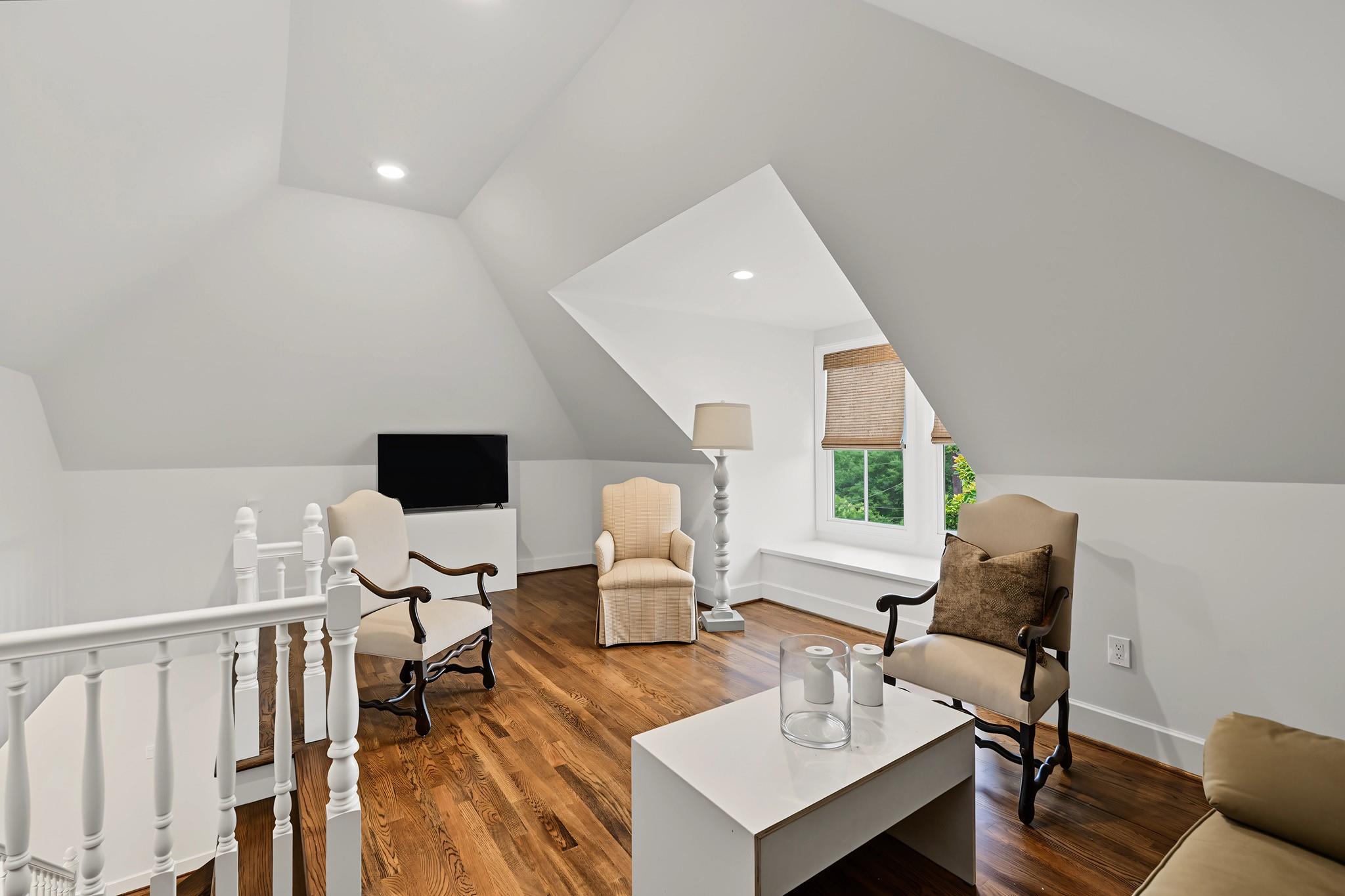 3444 Meadow Lake Lane
