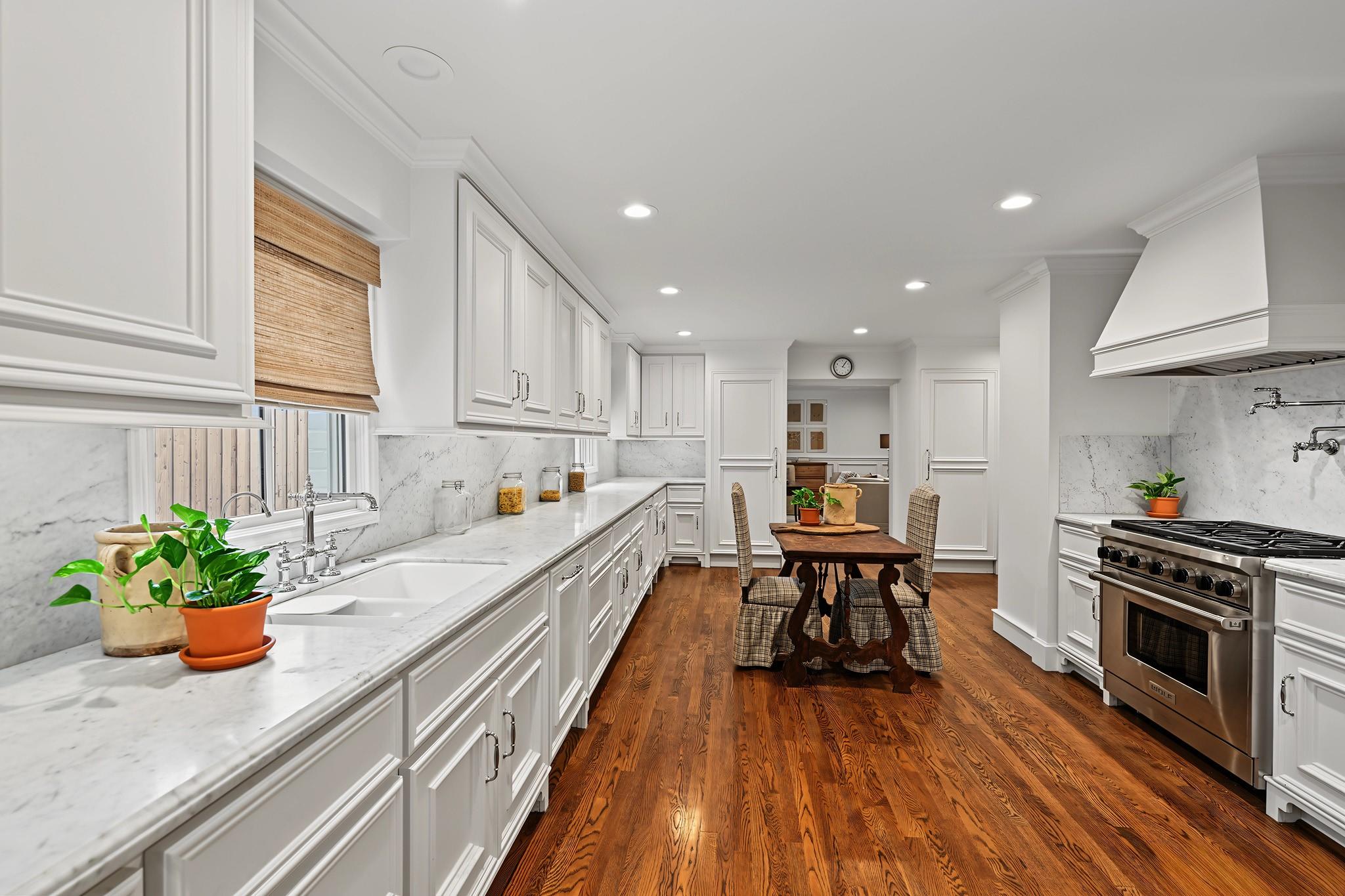 3444 Meadow Lake Lane