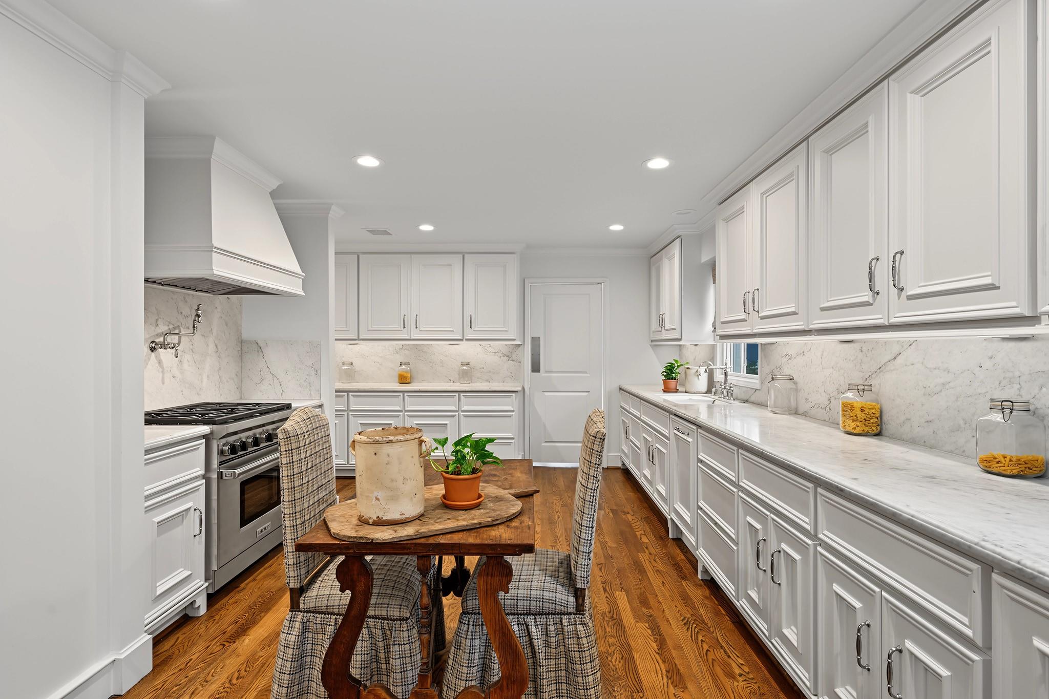 3444 Meadow Lake Lane