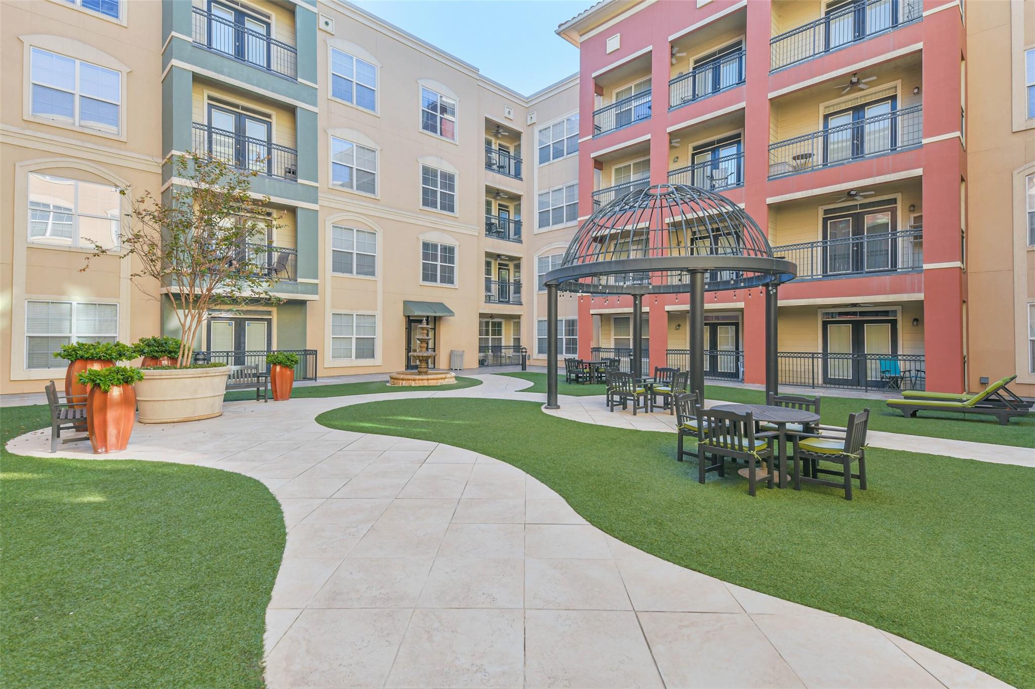 1711 Old Spanish Trail # 243