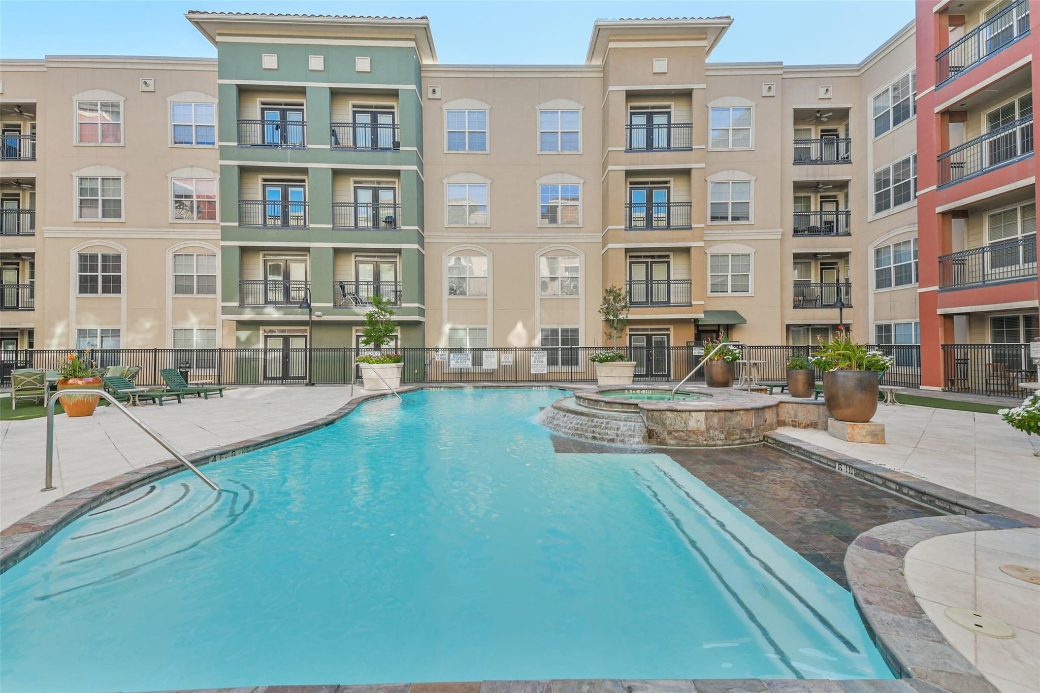 1711 Old Spanish Trail # 243