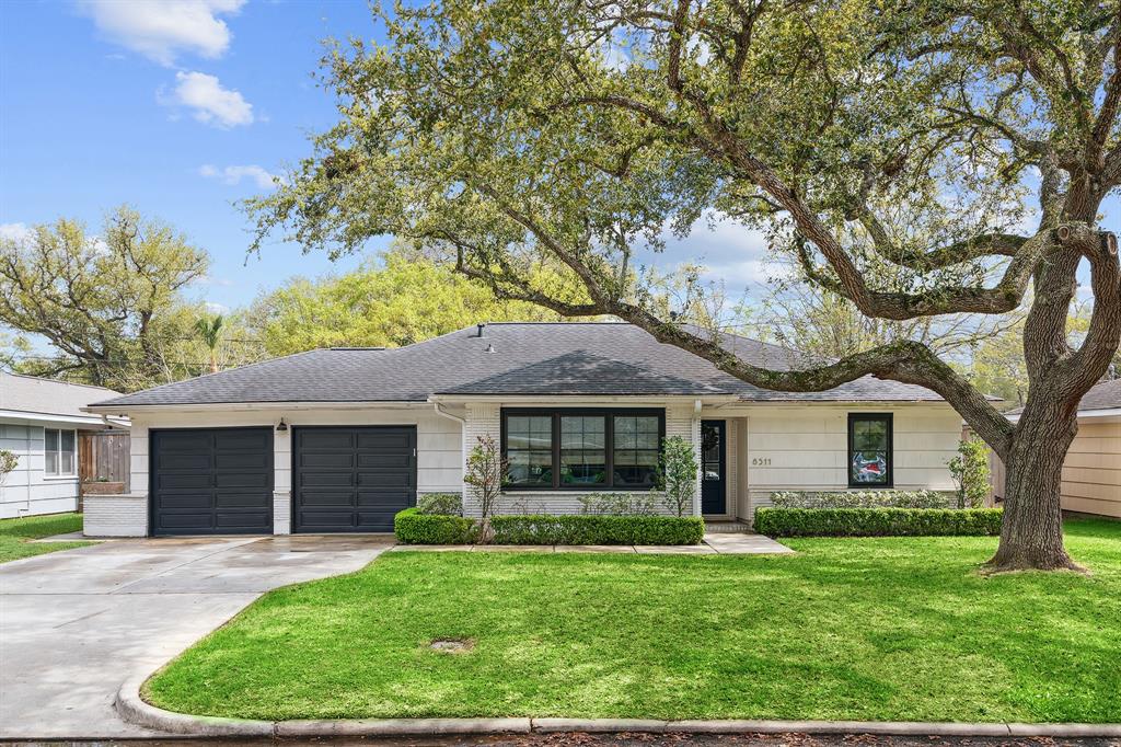 8511 Greenbush Street
