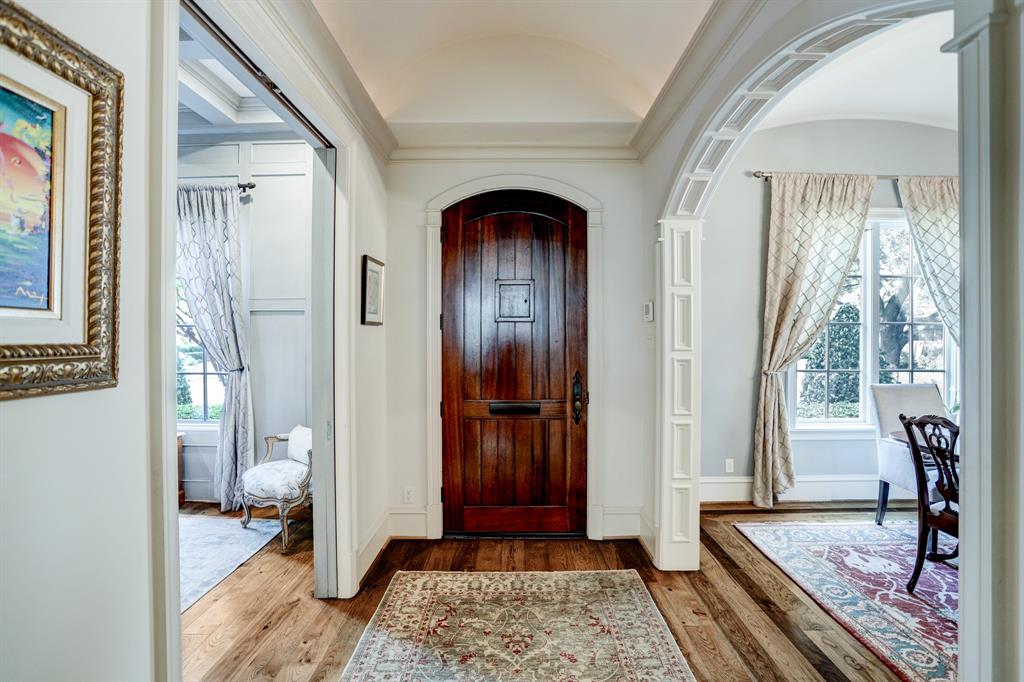 3805 Swarthmore