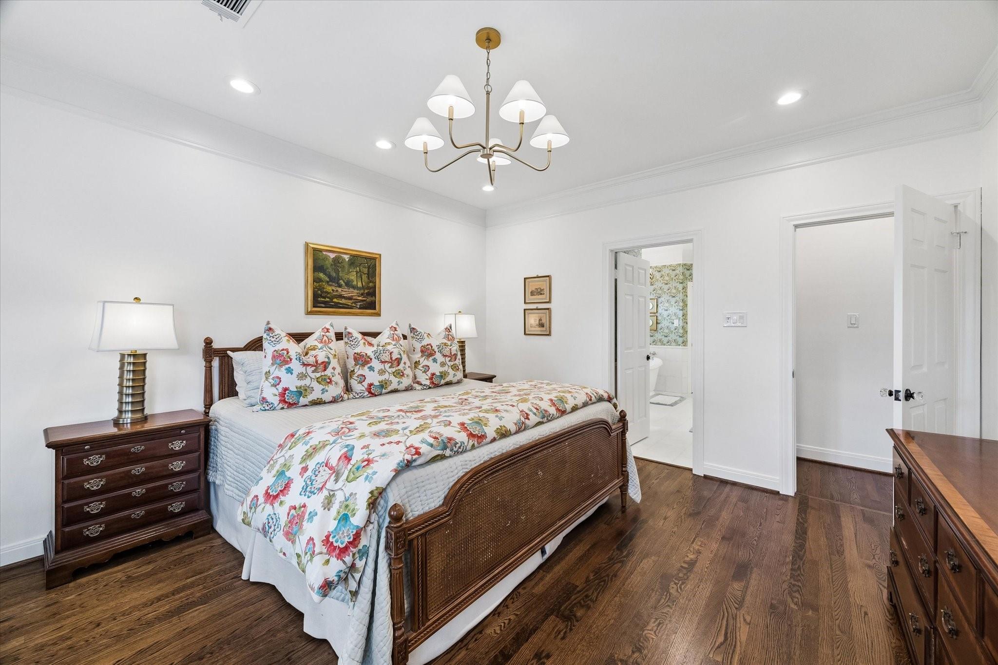 4610 Ingersoll Street