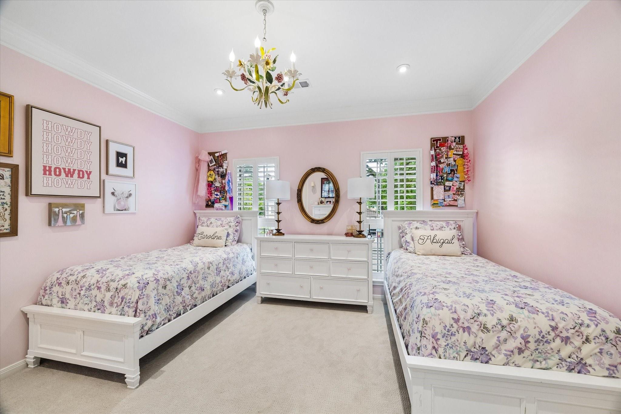 4610 Ingersoll Street