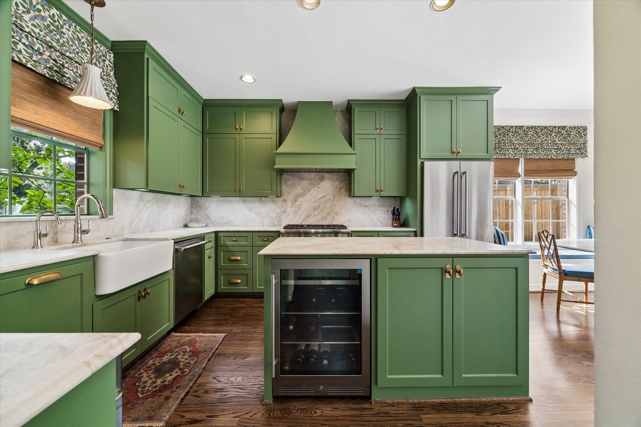 4610 Ingersoll Street