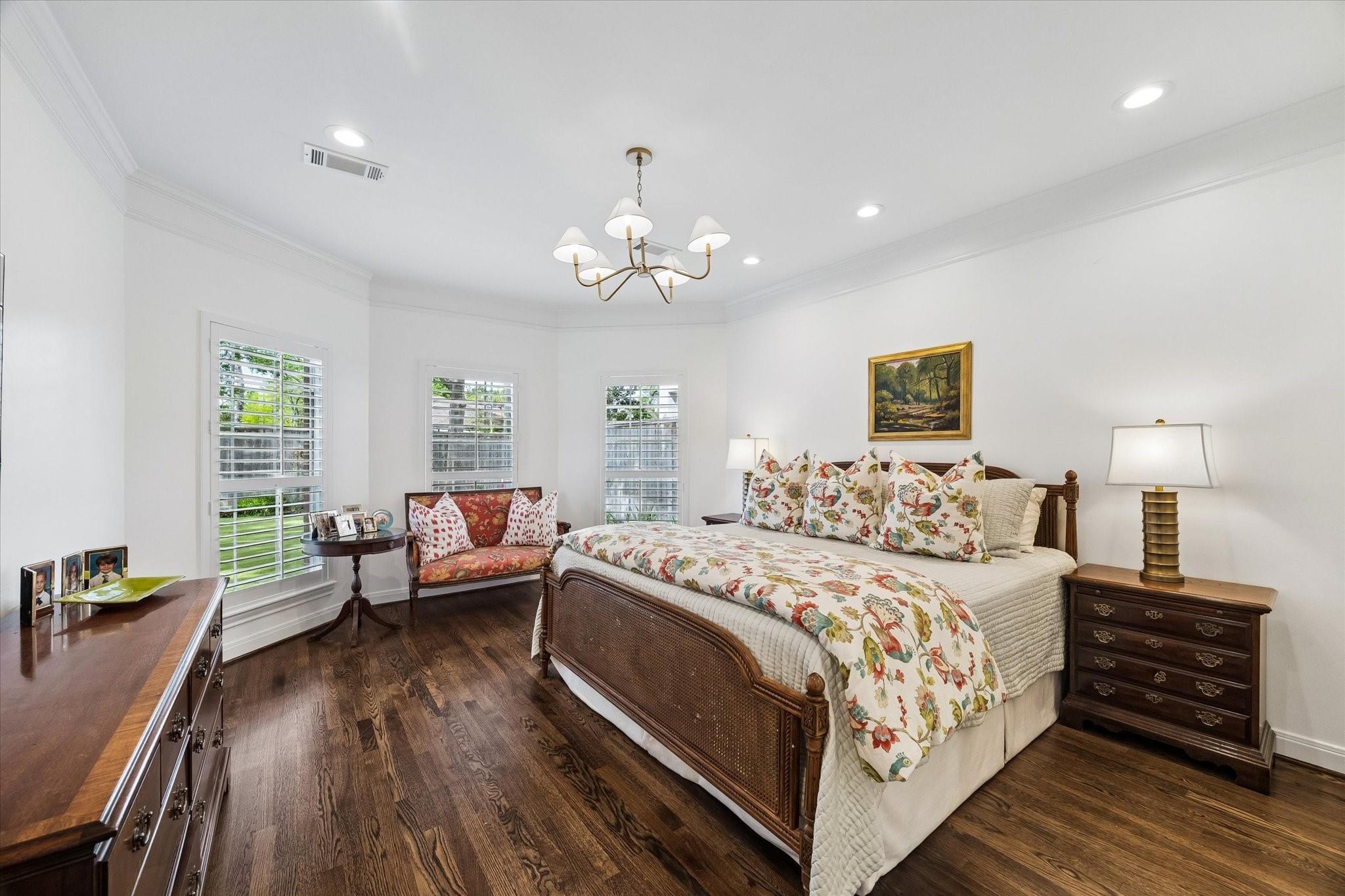 4610 Ingersoll Street