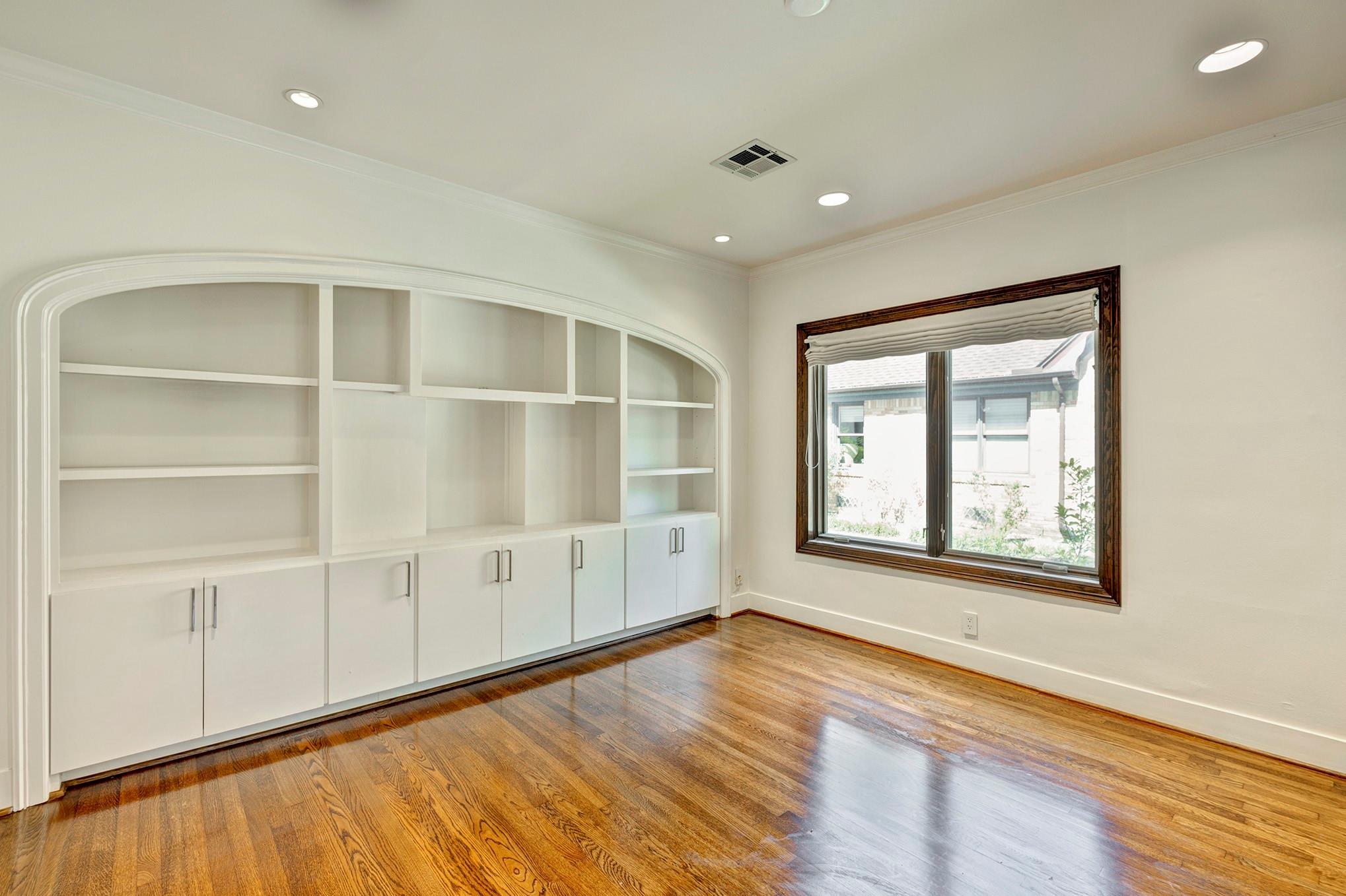 3028 Georgetown Street