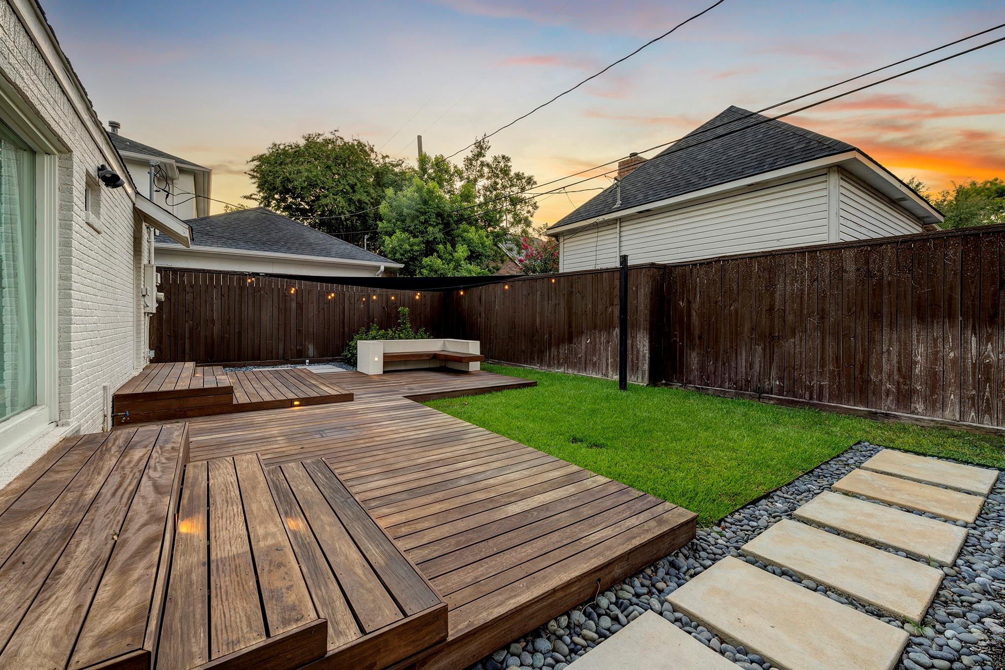 3028 Georgetown Street