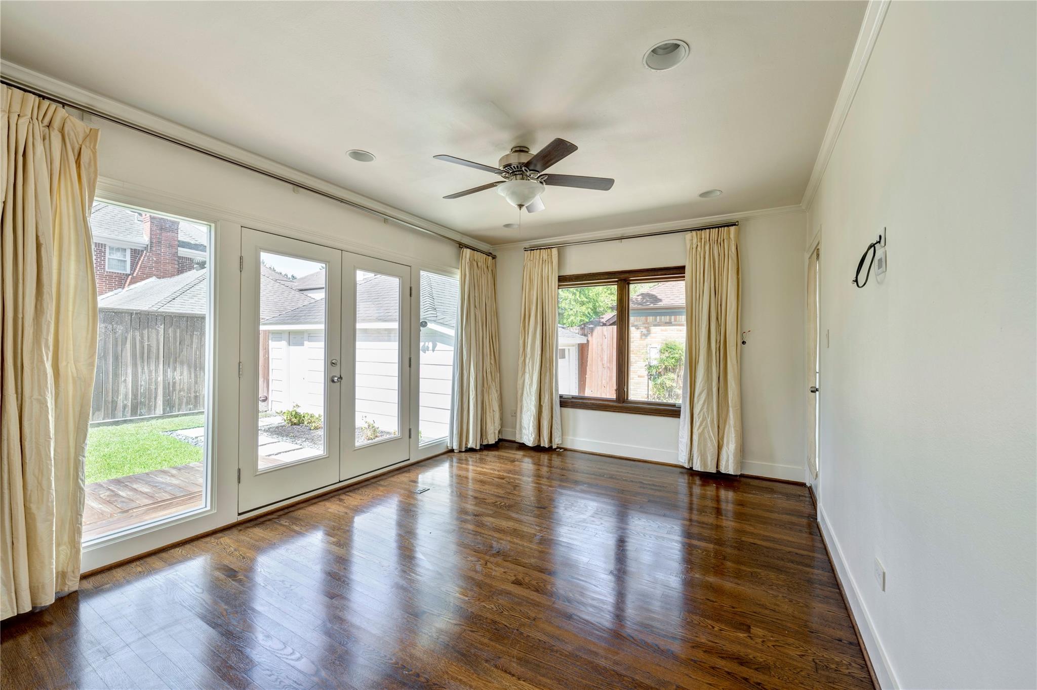 3028 Georgetown Street