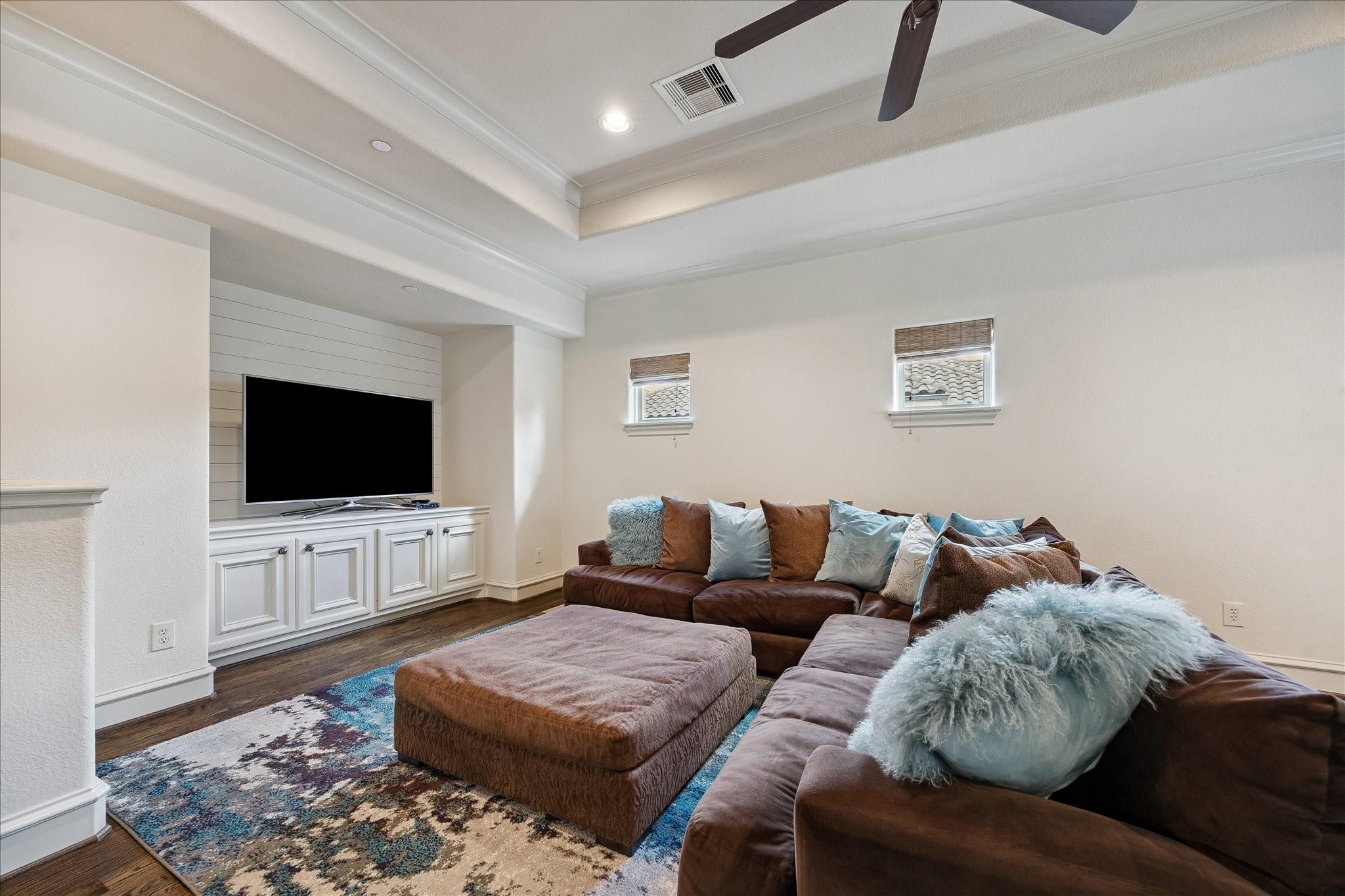 29 N Creekside Court