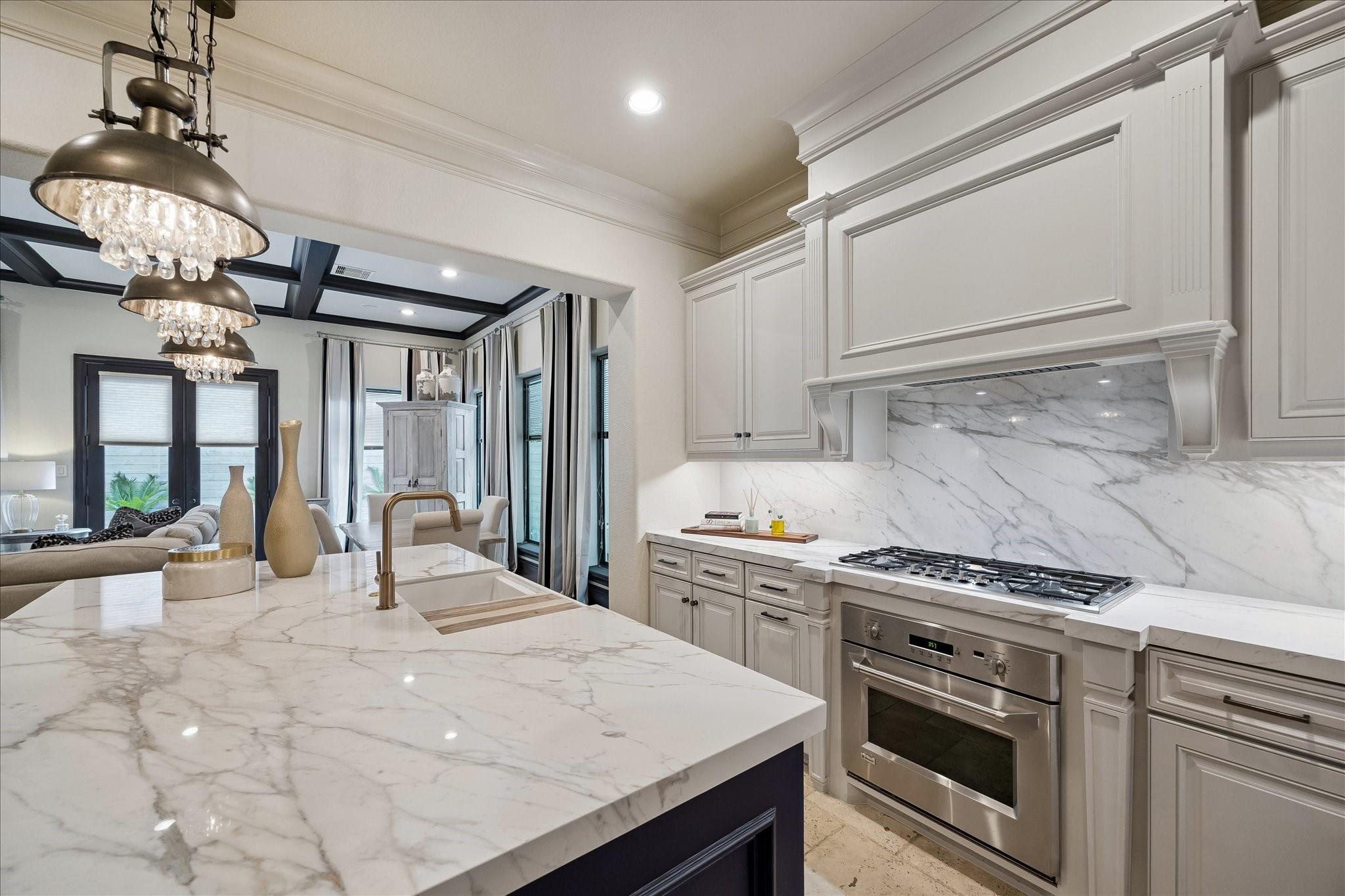 29 N Creekside Court