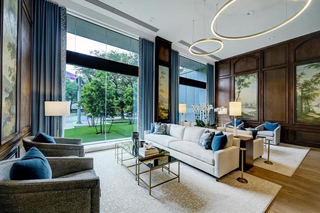 1111 Hermann Drive # 14D