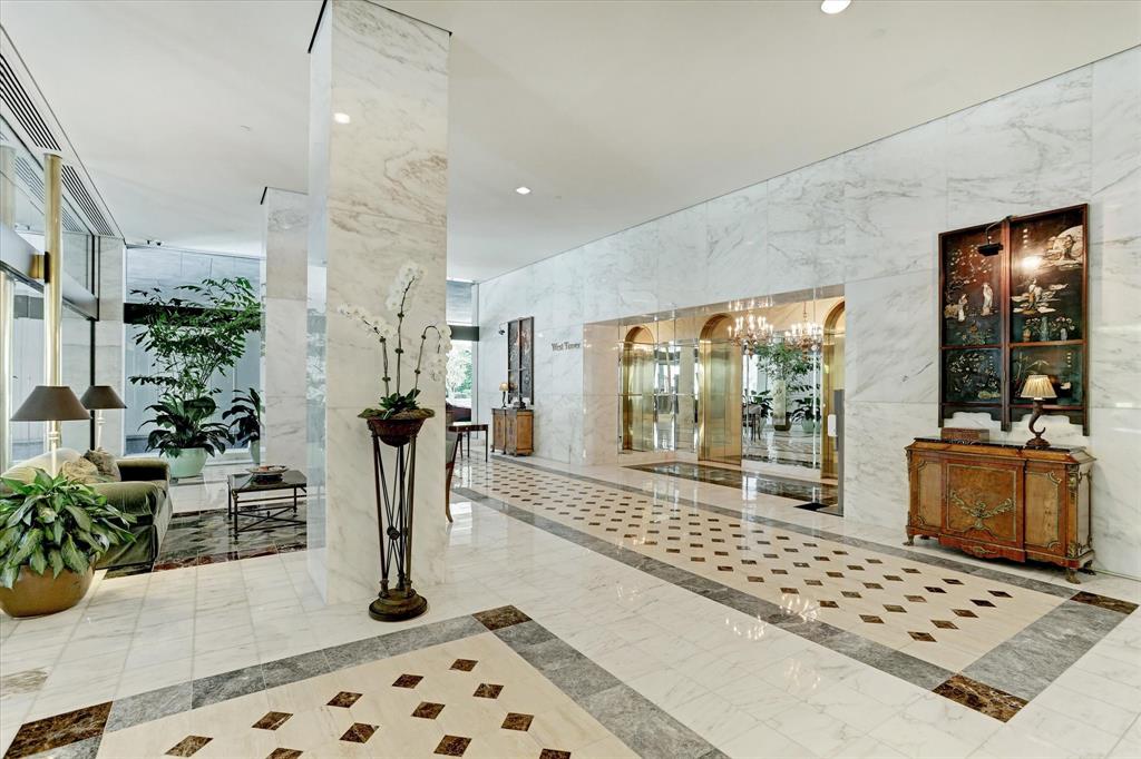 1111 Hermann Drive # 14D